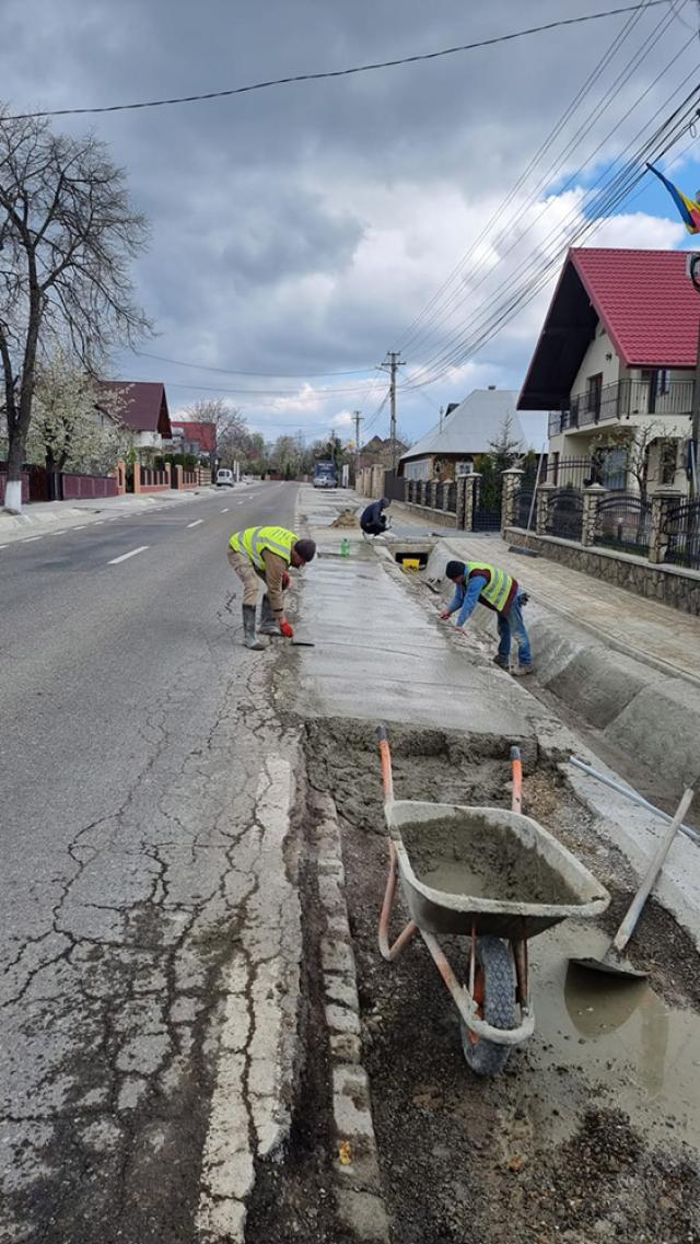 Lucrările de amenajare trotuar și rigole trotuar sunt în linie dreaptă spre finalizare