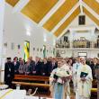 Liturghie în biserica din Poiana Micului