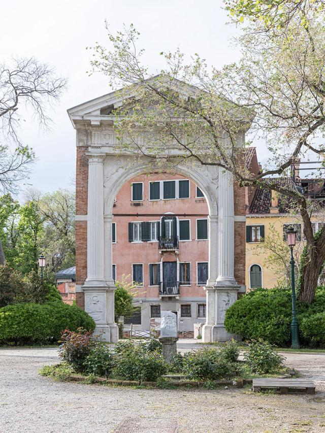 Grădinile publice din Castello, realizate între 1808-1810, la comanda împăratului Napoleon Bonaparte - Foto Laurian Ghinițoiu