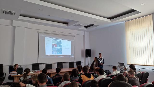 Aplicații software pentru dezvoltarea elevilor Centrului Școlar de Educație Incluzivă Gura Humorului