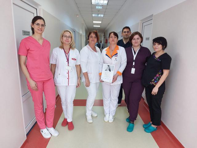 Echipa de la Neurologie, Spitalul de Urgență Suceava: medicii Ioana Boarescu, Tatiana Bardan, Daniela Neagu, Ana Burca, Florin Franciuc, Florina Popovici, Simona Radu