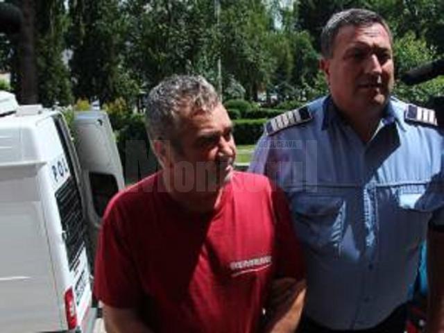 Vasile Lavric, ”mâncătorul de femei” de la Rădăuți, va sta la pușcărie 30 de ani