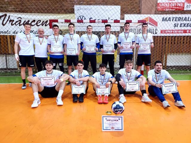 Echipa LPS - campioană națională la handbal masculin, liceu