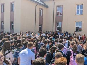 Elevii din Liteni au sărbăîtorit Zilele Liceului Tehnologic Iorgu Bârnav Liteanu