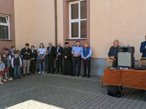 Elevii și profesorii din Liteni au sărbătorit alături de primar și directorul școlii Zilele Liceului Tehnologic „Iorgu Vârnav Liteanu”