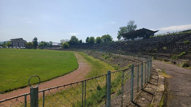 Stadionul ”Nada Florilor” din Fălticeni, o ruină