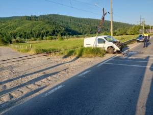 Coliziune între un autoturism și un tren, la Gura Humorului