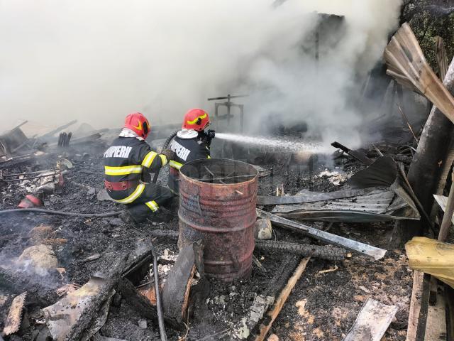 Incendiu izbucnit în satul Stânca, din comuna Zvoriștea