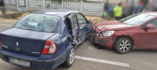 Două femei la spital, după ciocnirea a două mașini, la Pătrăuți