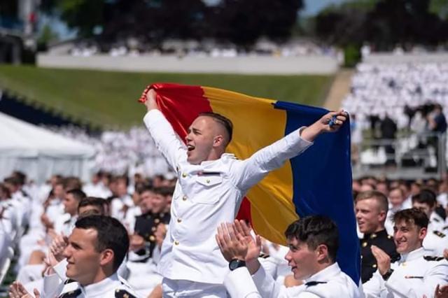 Georgel-Mădălin Savin, la ceremonia de absolvire a US Naval Academy 1