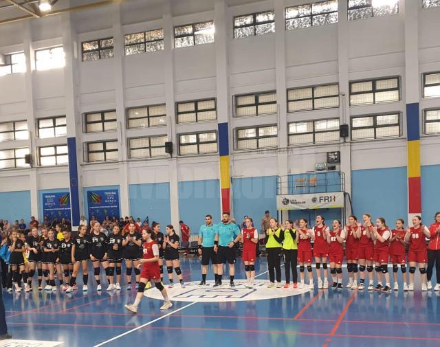 Turneul Final de Juniori 4 la handbal feminin s-a desfășurat la Liceul cu Program Sportiv Suceava 1