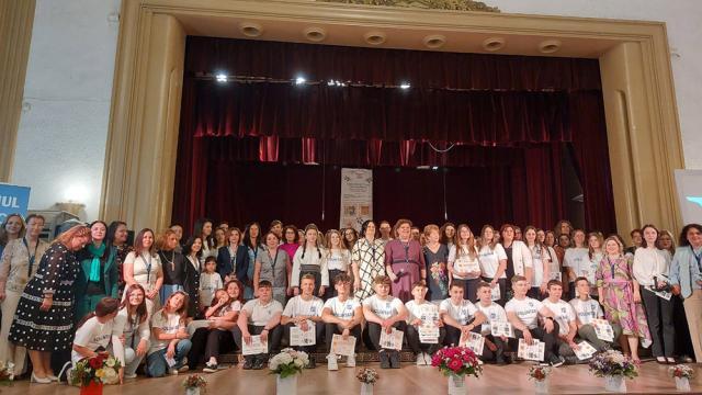 Gala Proiectelor Educaționale „Sărbătorile cărții, credinței și binelui” la Colegiul Tehnic Rădăuți