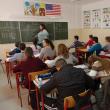 Elevii şi profesorii au revenit în clase