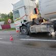 Un tir și o cisternă încărcată cu GPL s-au ciocnit pe E85