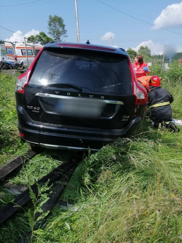 Accident cu cinci răniți în zona Pasului Mestecăniș