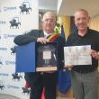 Înmânarea Plachetei Aniversare la 20 ani de parteneriat cu orașul Cernăuți