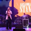 Alexandra Stan împreună cu band-ul sau la Zilele Sucevei 2023