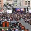 Esplanada Casei de Cultura, devenită neîncăpătoare la concertele de duminică seara