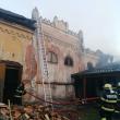 Incendiu puternic la Rădăuți, care a afectat o casă de rugăciune și o sinagogă