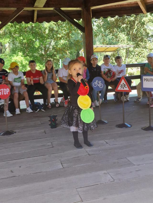 Activitățile educative, ateliere și excursii, în cadrul școlii de vară a Grădiniței Obcini