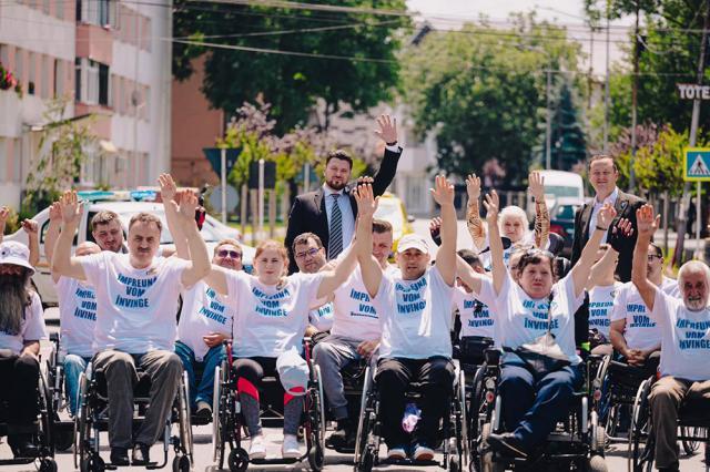 Unul dintre momentele speciale a fost marșul persoanelor cu dizabilități locomotorii