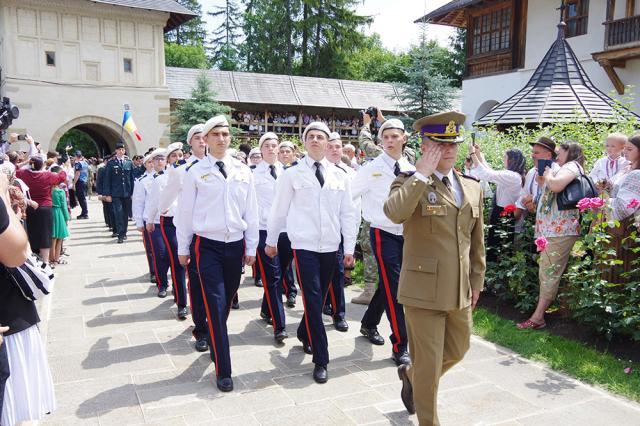 Mii de credincioși au participat la marea sărbătoare a Sf. Voievod Ștefan cel Mare de la Putna