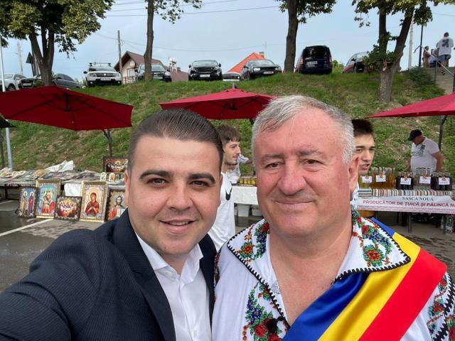 Deputatul PSD de Suceava Gheorghe Șoldan și primarul din Cornu Luncii, Gheorghe Fron