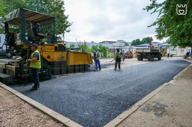 Lucrări de modernizare stradală, cu parcări de reședință și amenajare de spații verzi, în zona Pieței George Enescu