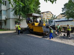 Lucrări de modernizare stradală, cu parcări de reședință și amenajare de spații verzi, în zona Pieței George Enescu