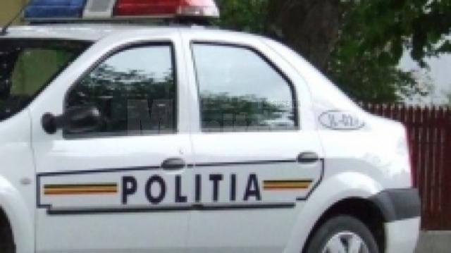 Un minor pe motocicletă a căzut în timp ce încerca să scape de urma poliției