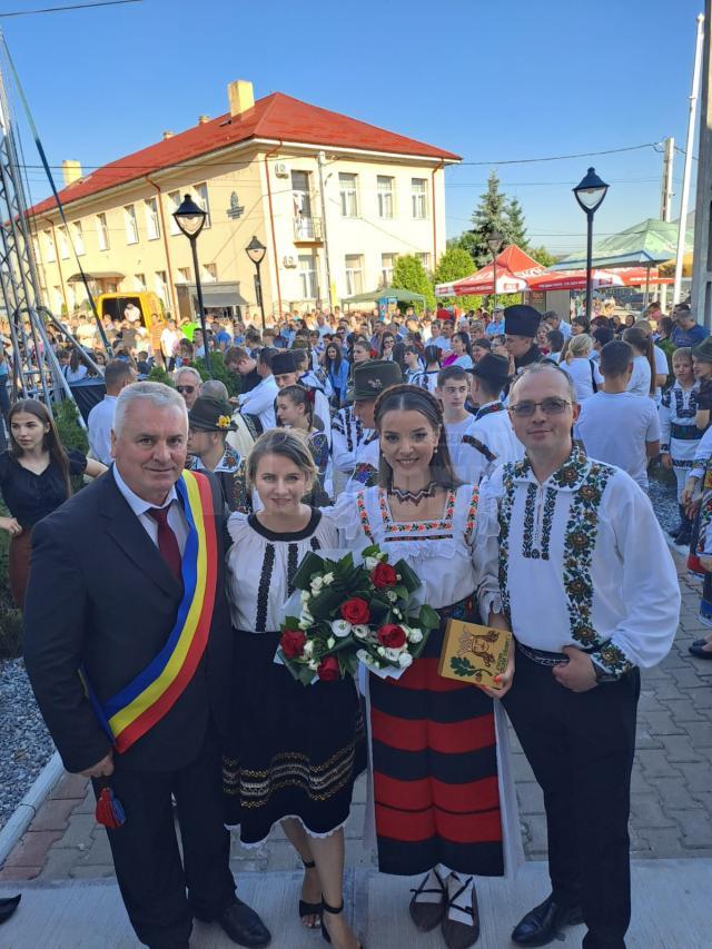 Festivalul folcloric „Din stejar, stejar răsare”, ediția a IX-a, la Cajvana