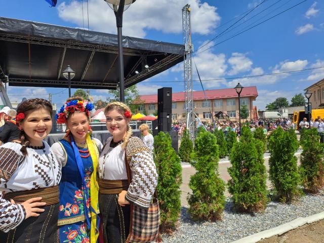 Festivalul folcloric „Din stejar, stejar răsare”, ediția a IX-a, la Cajvana