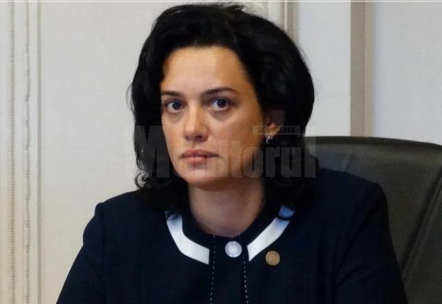 Deputatul PNL de Suceava Angelica Fădor