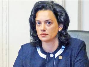 Deputatul PNL de Suceava Angelica Fădor