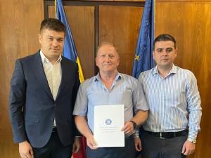 Deputatul Gheorghe Șoldan a fost prezent alături de primarul din Bunești la semnarea contractului