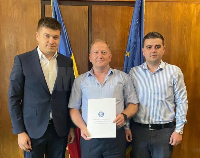 Deputatul Gheorghe Șoldan a fost prezent alături de primarul din Bunești la semnarea contractului