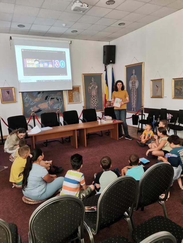 Programul „Bibliovacanța” pentru copii, în plină desfășurare la Biblioteca Bucovinei