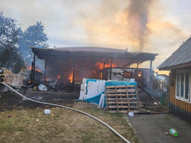 Casa grav afectată de incendiul de la Horodniceni