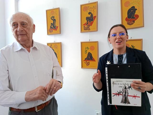 Artistul Radu Bercea la vernisajul expoziției sale, alături de criticul de artă, drd Delia Ioana Leizeriuc