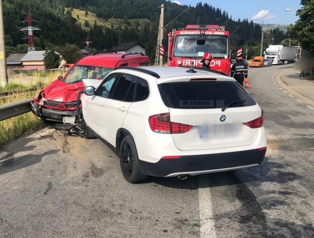 Accident cu trei răniți, în municipiul Vatra Dornei