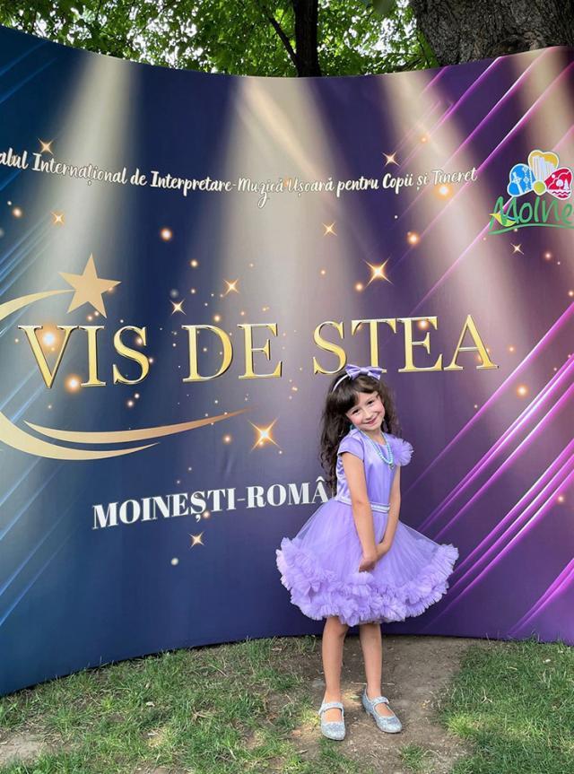 Premii și mențiuni pentru suceveni, la Festivalul de muzică ușoară „Vis de stea” de la Moinești