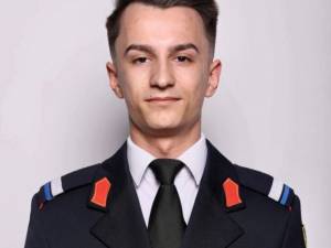 Daniel Frunză, admis primul la Academia Forțelor Aeriene Brașov