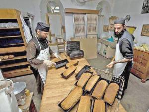 Pâine tradițională călugărească – rețetă din Sfântul Munte