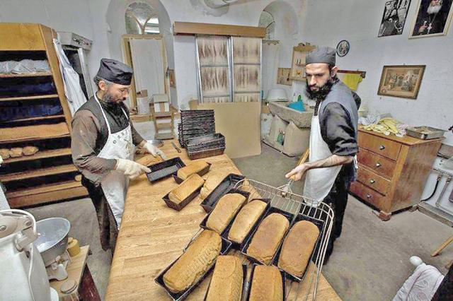 Pâine tradițională călugărească – rețetă din Sfântul Munte