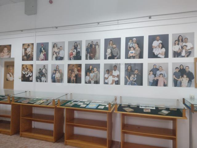 Expoziția de fotografie „Psihologia portretului  - emigranți UK”, la Biblioteca Bucovinei