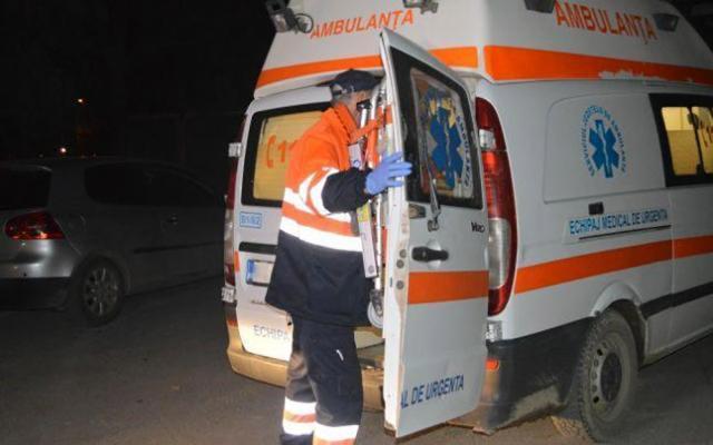 La fața locului au mers două echipaje de ambulanță