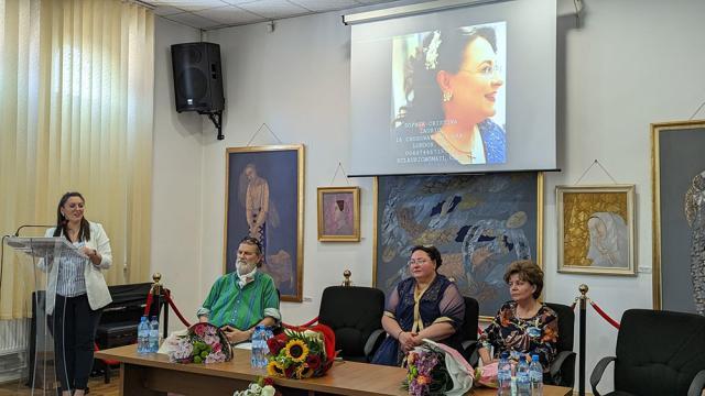 „Luna Diasporei în Bucovina” s-a deschis marți cu o expoziție de fotografie, cu poezie și muzică