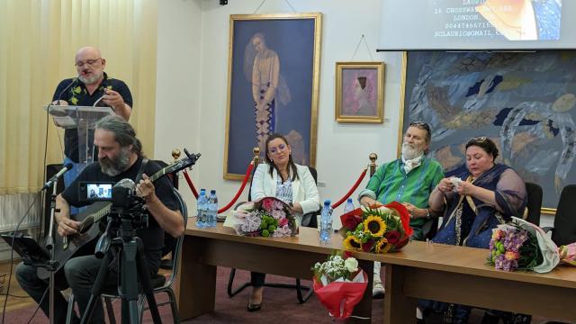 „Luna Diasporei în Bucovina” s-a deschis marți cu o expoziție de fotografie, cu poezie și muzică