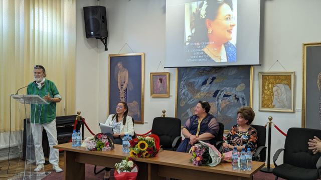 „Luna Diasporei în Bucovina” s-a deschis marți cu o expoziție de fotografie, cu poezie și muzică