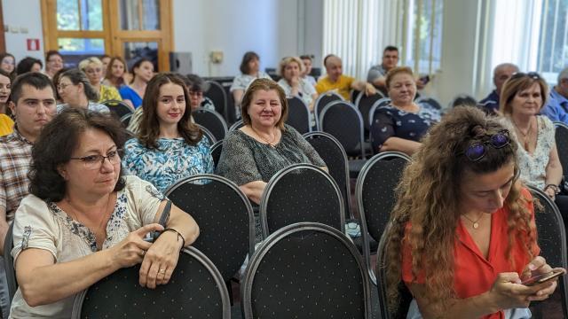 „Luna Diasporei în Bucovina” s-a deschis marți cu o expoziție de fotografie, cu poezie și muzică